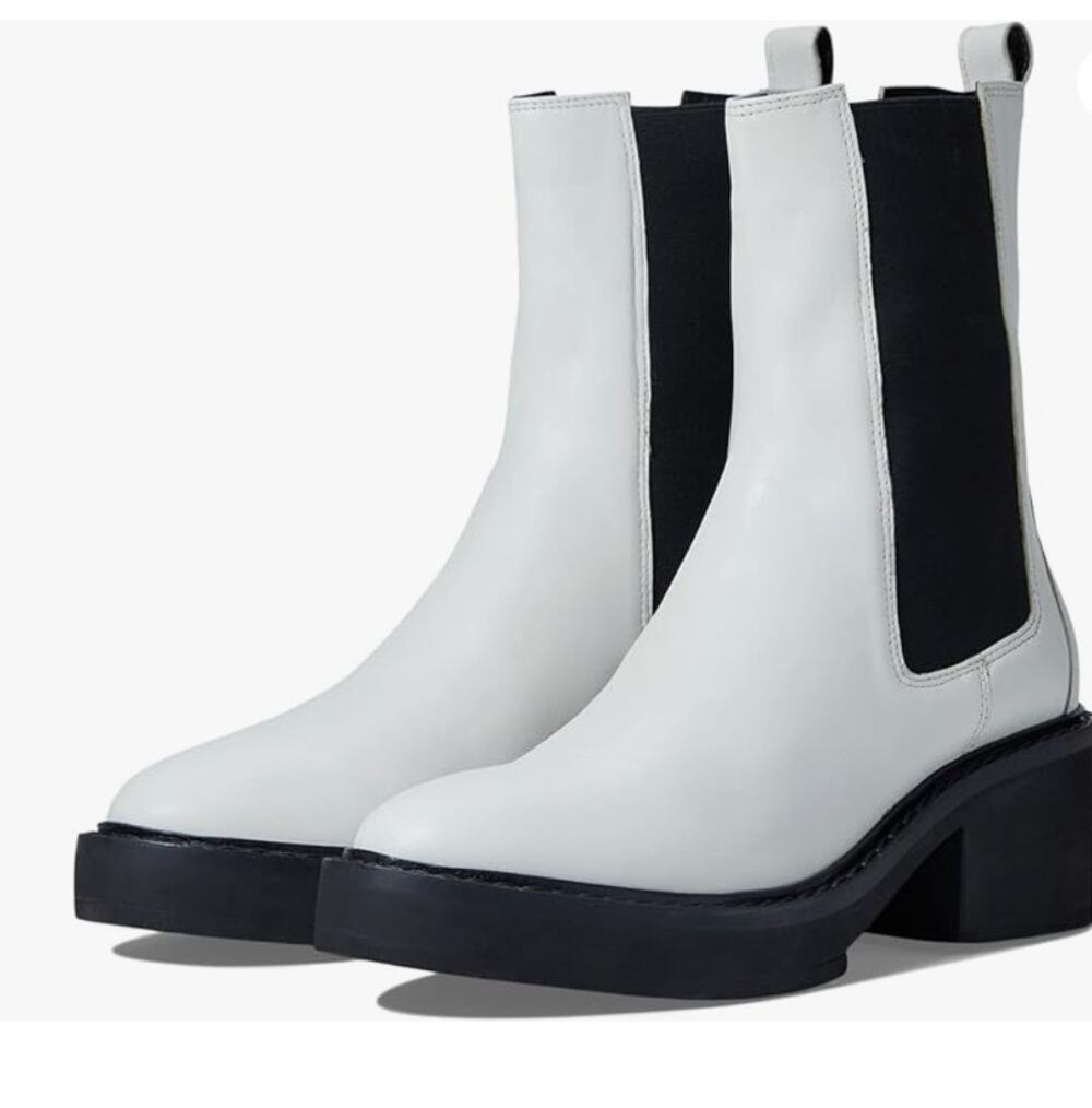 Faryl by FaryI Robin Mae Chunky Chelsea Boots Ecru White Leather Size 5 NIB